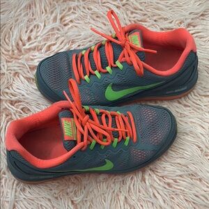 Women’s Shoes Size 7